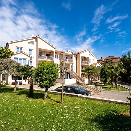 Palms By Interhome *